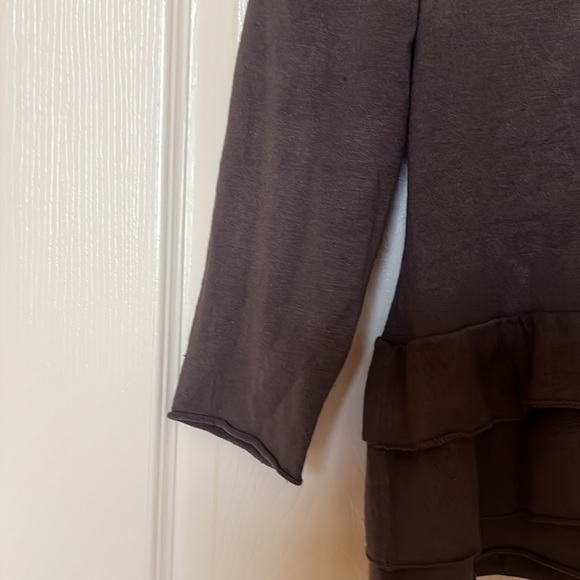 Grey Sweater top, chic luxury wear for business casual/ party smart, soft weave - Picture 4 of 4